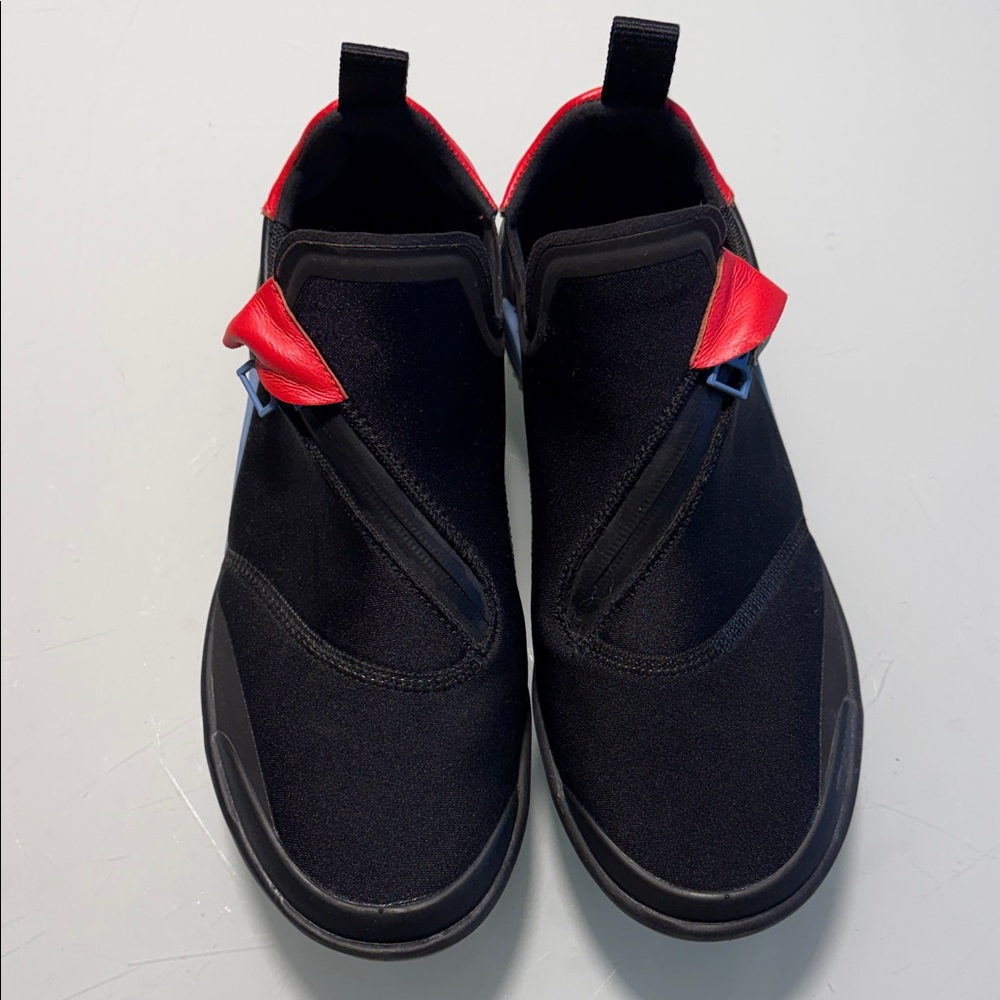 Nike Runners NWOT